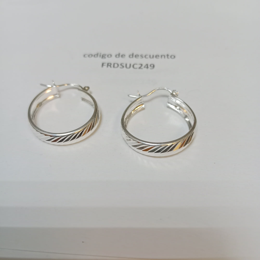 PAR ARRACADAS LABRADAS PLATA .925 2.4 GR (NUEVO)
