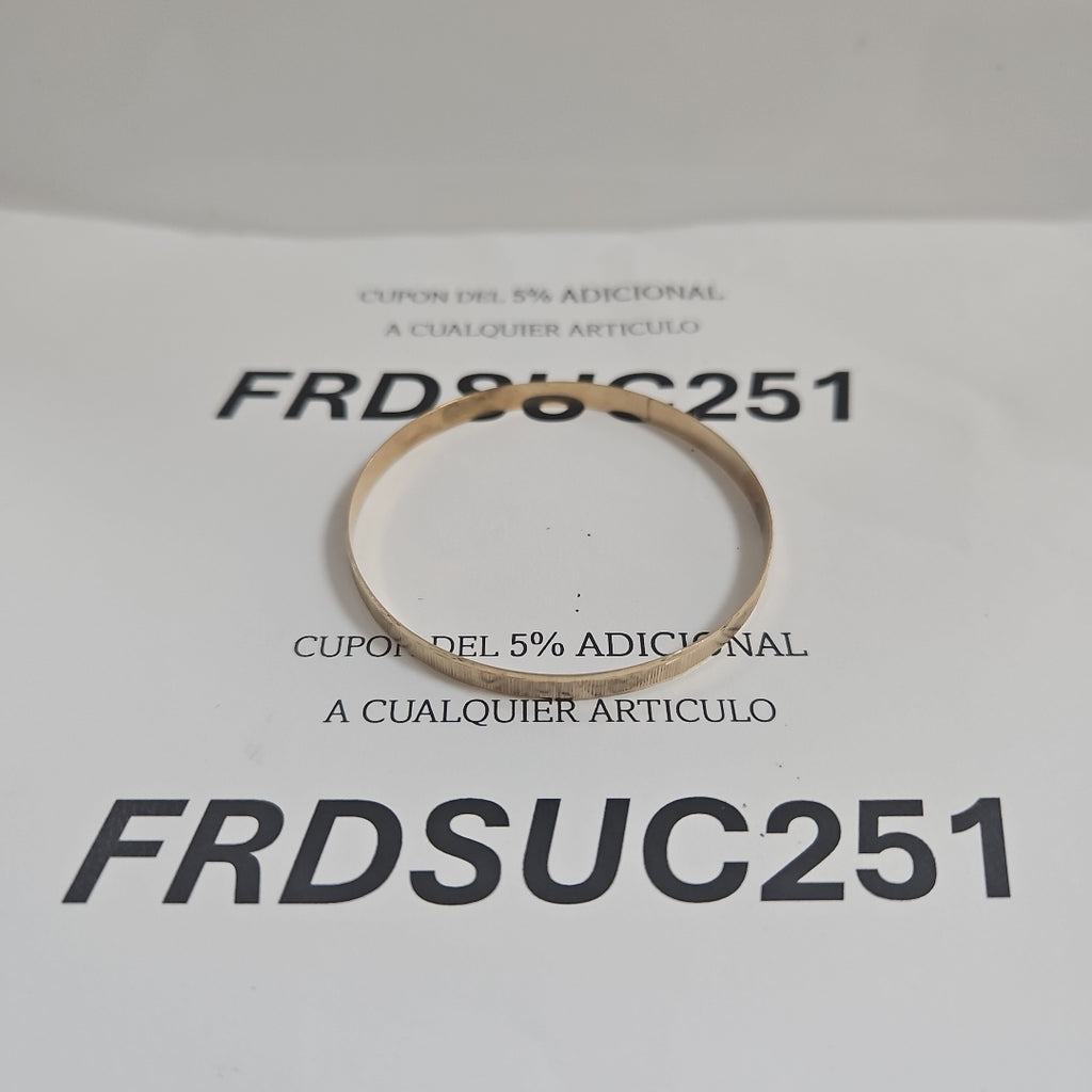 PULSERA RIGIDA ORO 10 K 4.2 GRMS (SEMINUEVO)