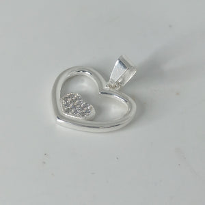 DIJE CORAZON C/CIRCONIAS PLATA .925 2.5 GR (NUEVO)
