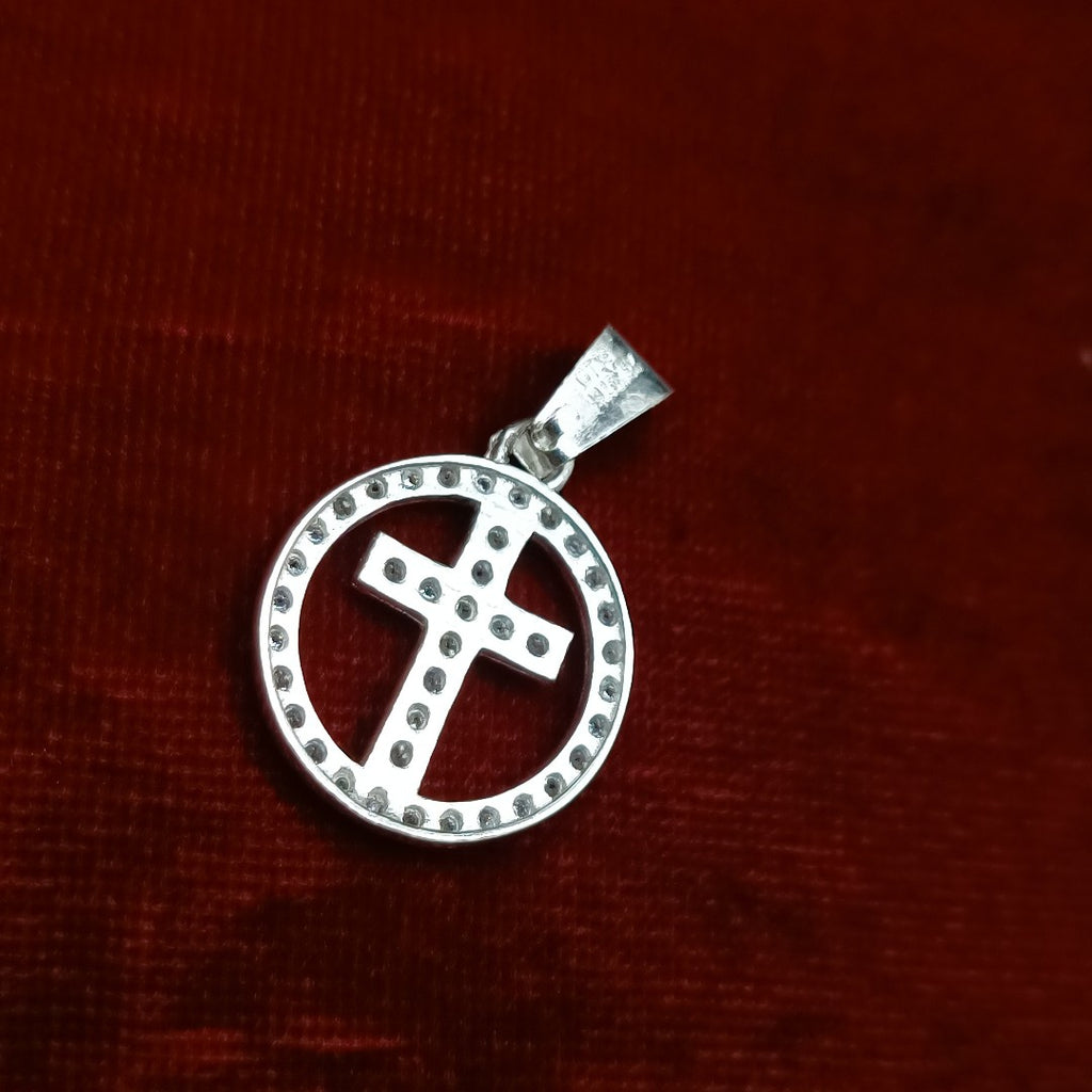DIJE CRUZ C/CIRCONIAS PLATA .925 2.5 GR (NUEVO)