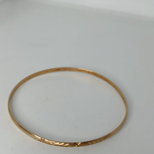 PULSERA RIGIDA ORO 10 K 6.4 GRMS (SEMINUEVO)