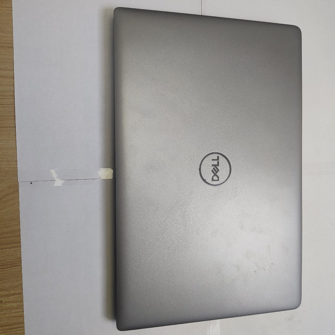 LAPTOP DELL LATITUDE 5540 (2023) 512 GB SSD 32 GB RAM (SEMINUEVO)