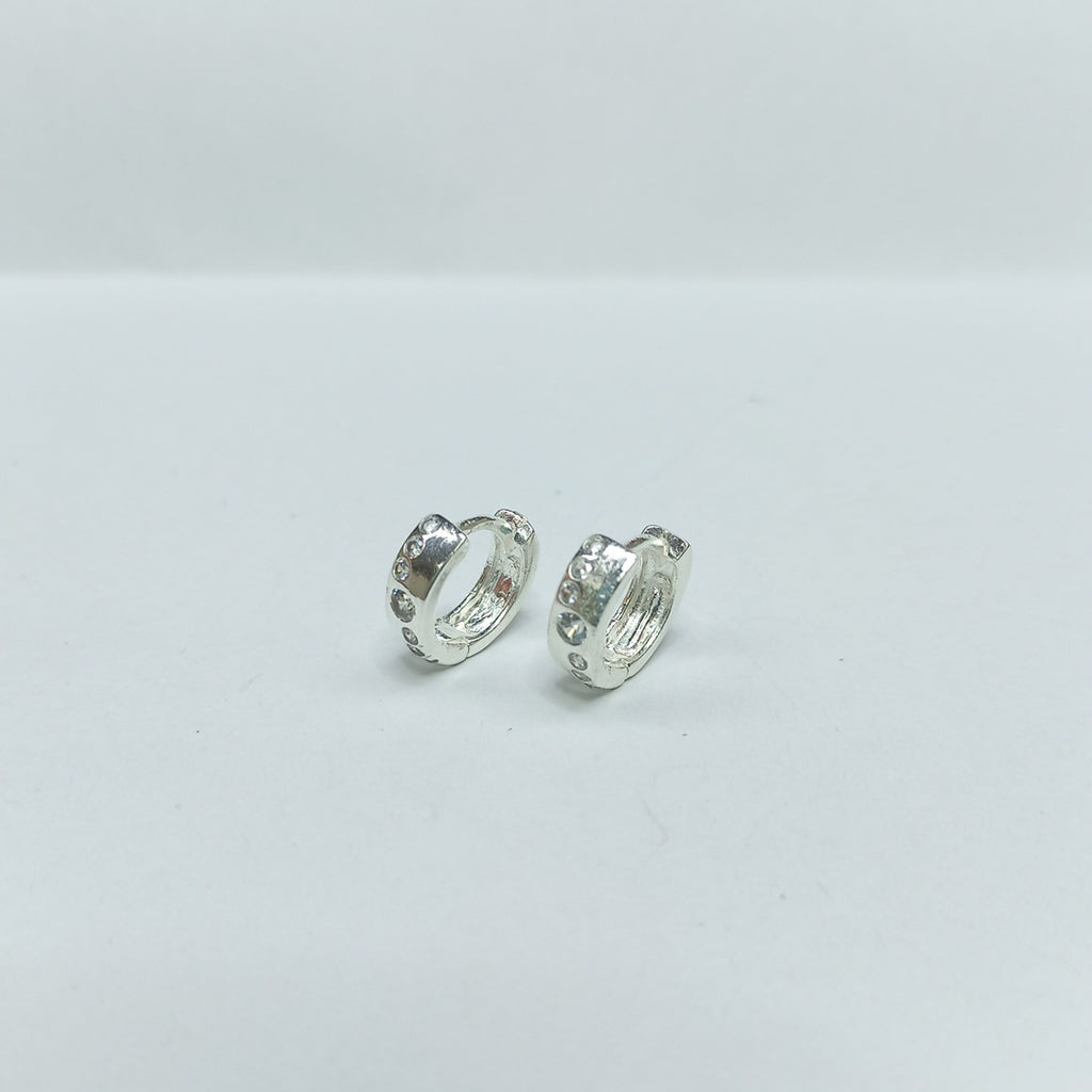 ARRACADAS C/CIRCONIAS PLATA .925 2.1 GR (NUEVO)