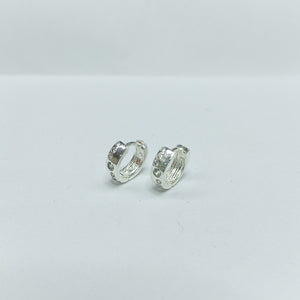 ARRACADAS C/CIRCONIAS PLATA .925 2.1 GR (NUEVO)