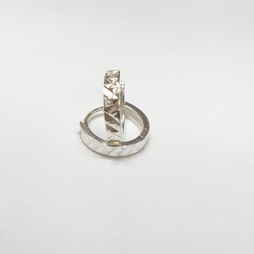 ARRACADAS LABRADAS PLATA .925 3.2 GR (NUEVO)