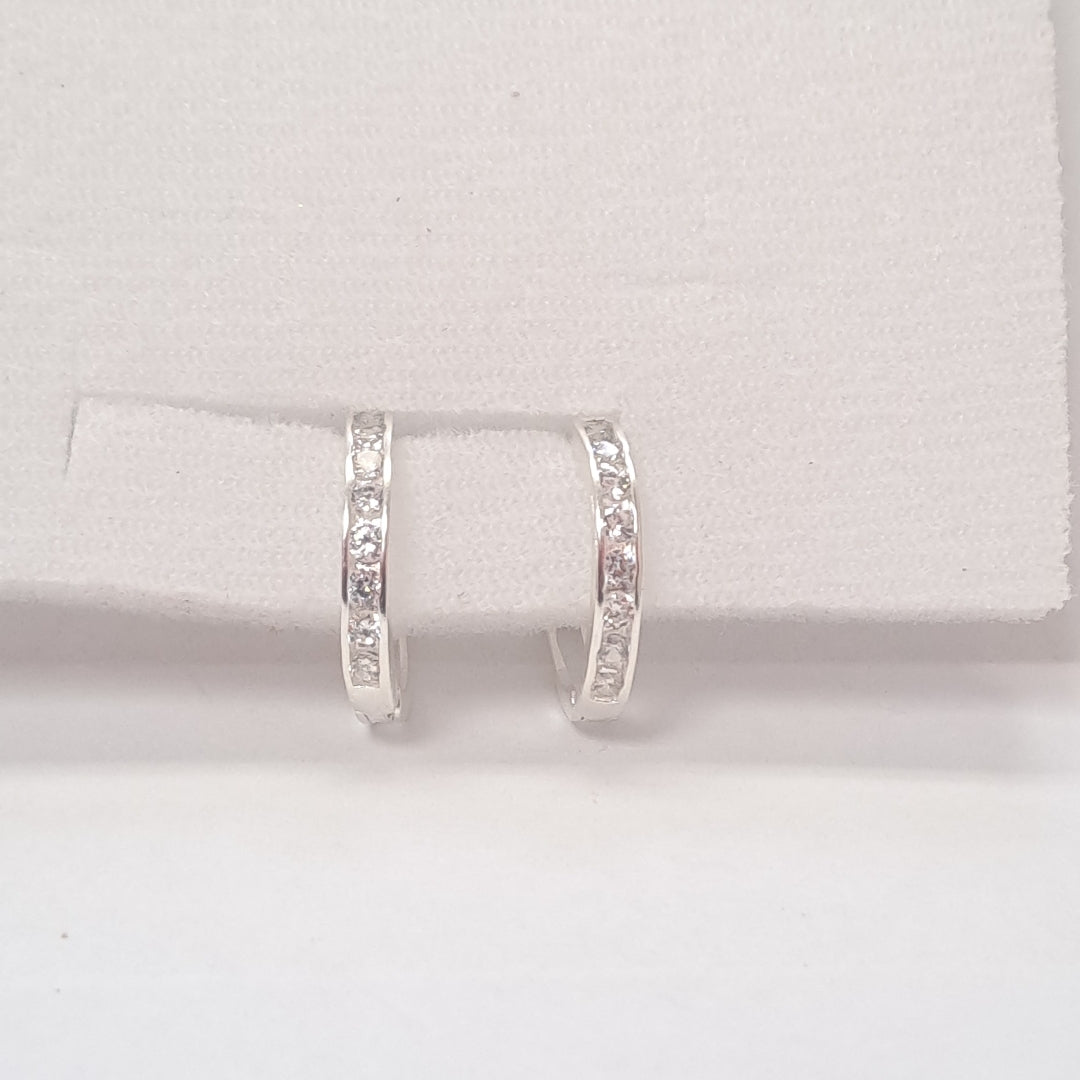 ARRACADAS C/CIRCONIAS PLATA .925 2.1 GR (NUEVO)