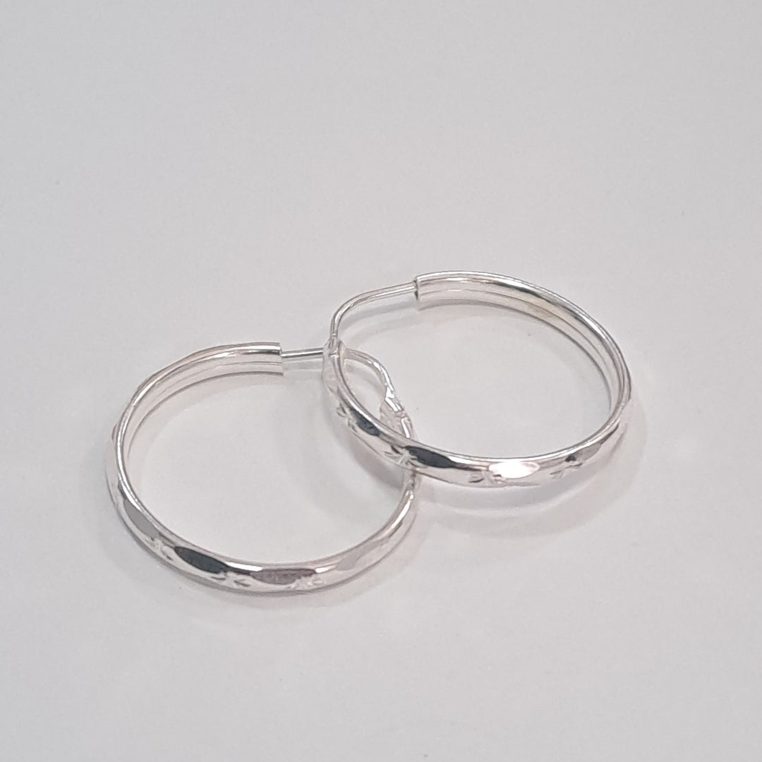 PAR ARRACADAS FACETADA PLATA .925 2.1 GR (NUEVO)