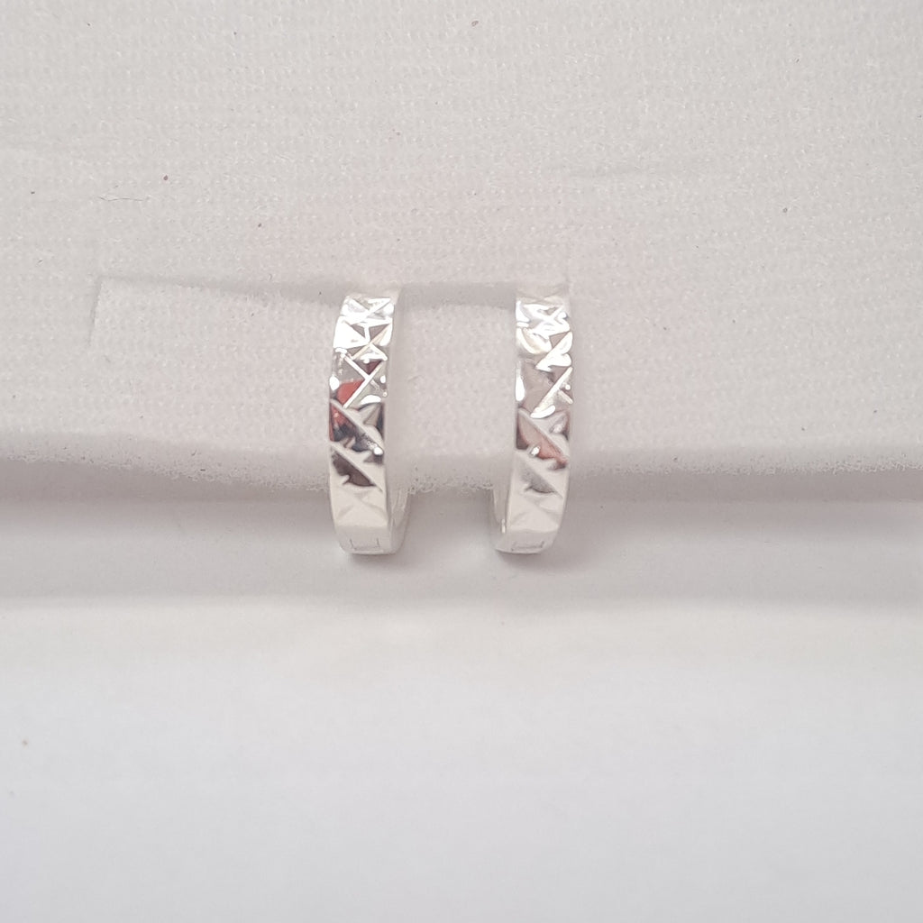 ARRACADAS LABRADAS PLATA .925 3.4 GR (NUEVO)