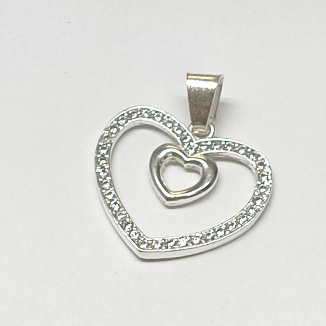 DIJE CORAZON C/CIRCONIAS PLATA .925 2.7 GR (NUEVO)