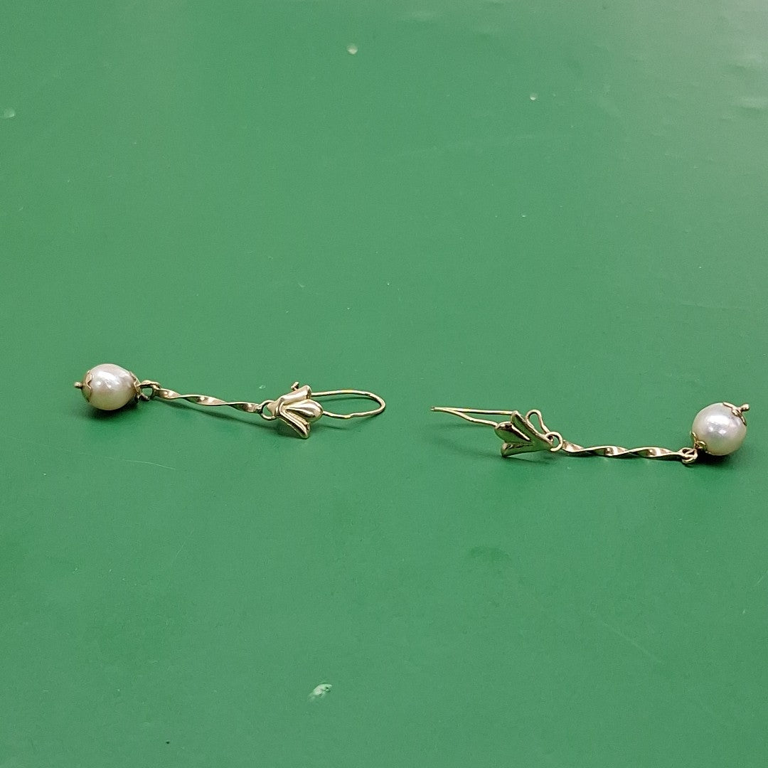 ARETES PAR ORO 10 K 1.6 GRMS (SEMINUEVO)
