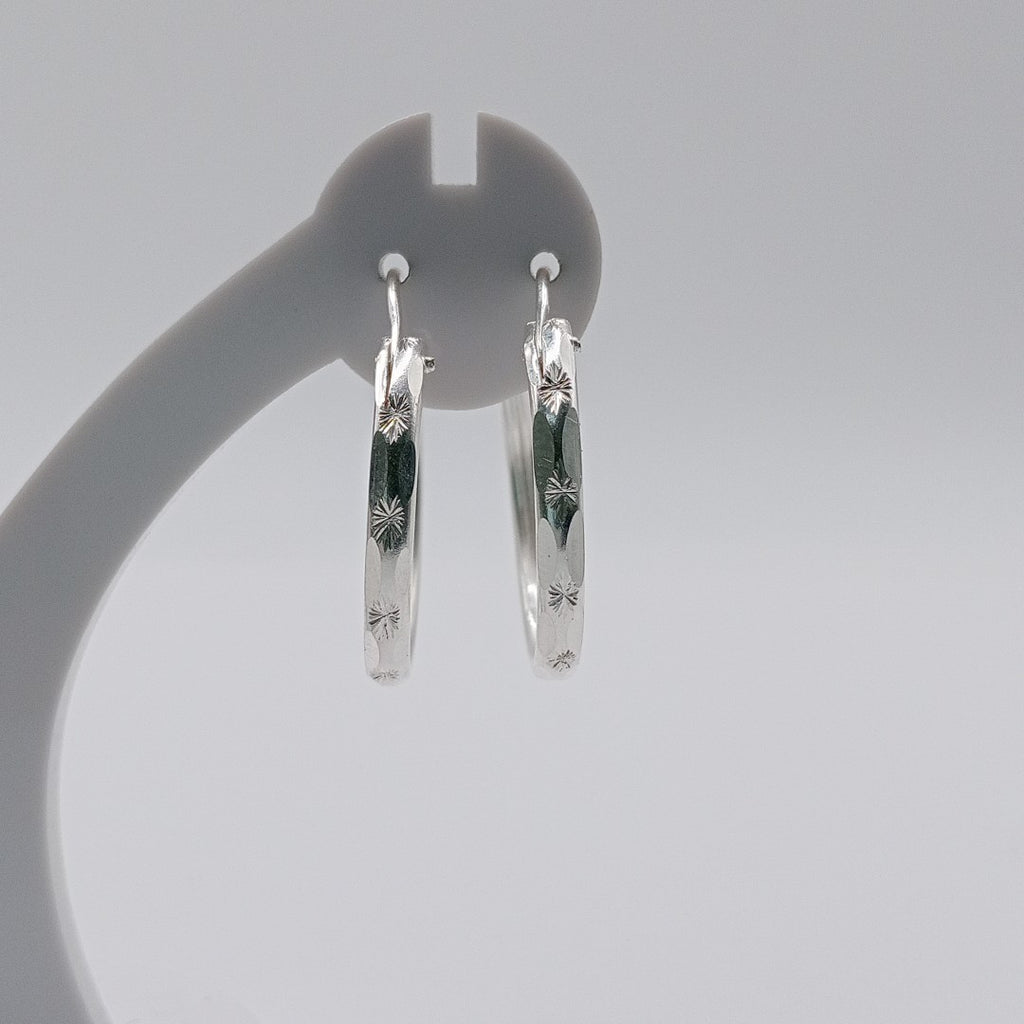 PAR ARRACADAS FACETADA PLATA .925 2.1 GR (NUEVO)