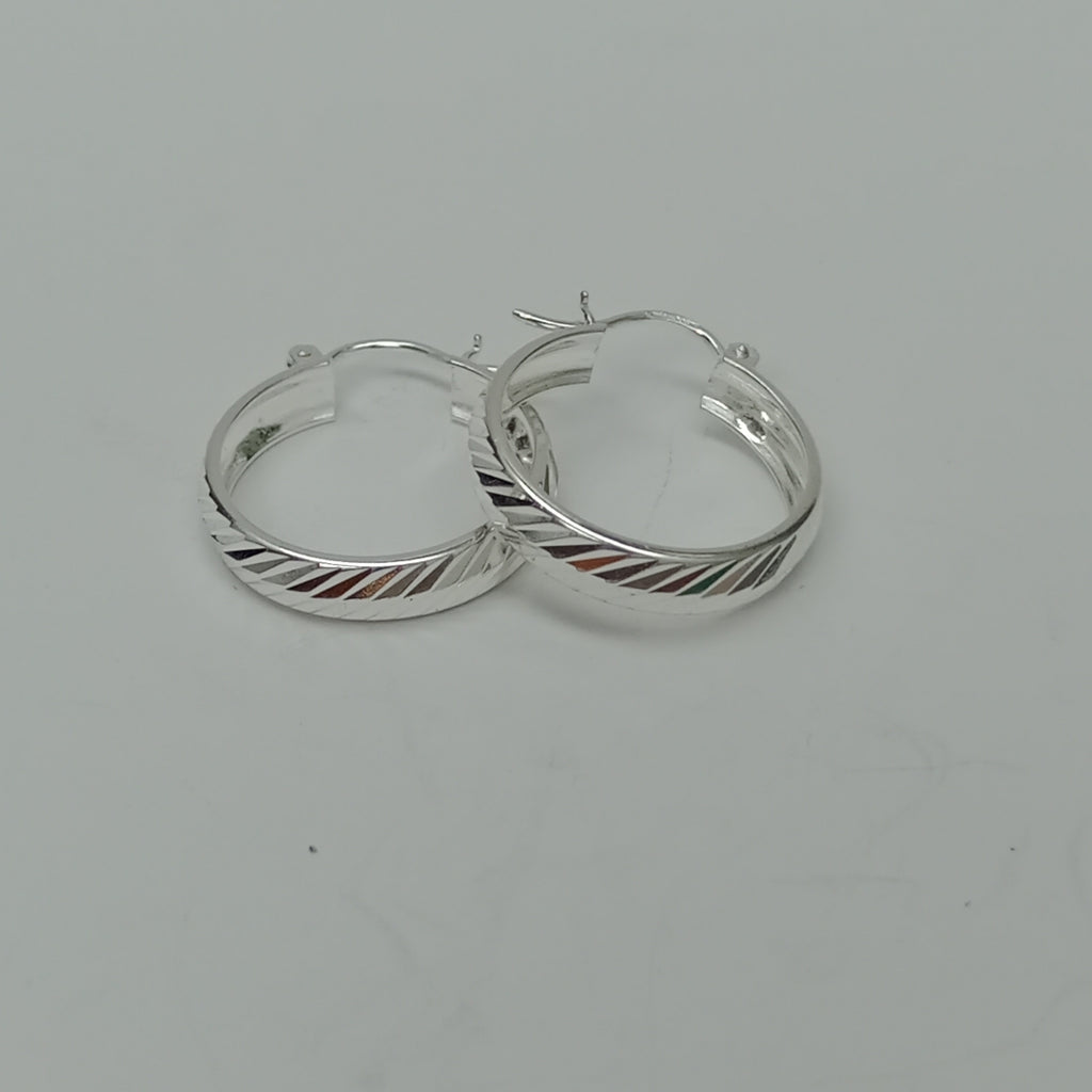 PAR ARRACADAS LABRADAS PLATA .925 2.4 GR (NUEVO)
