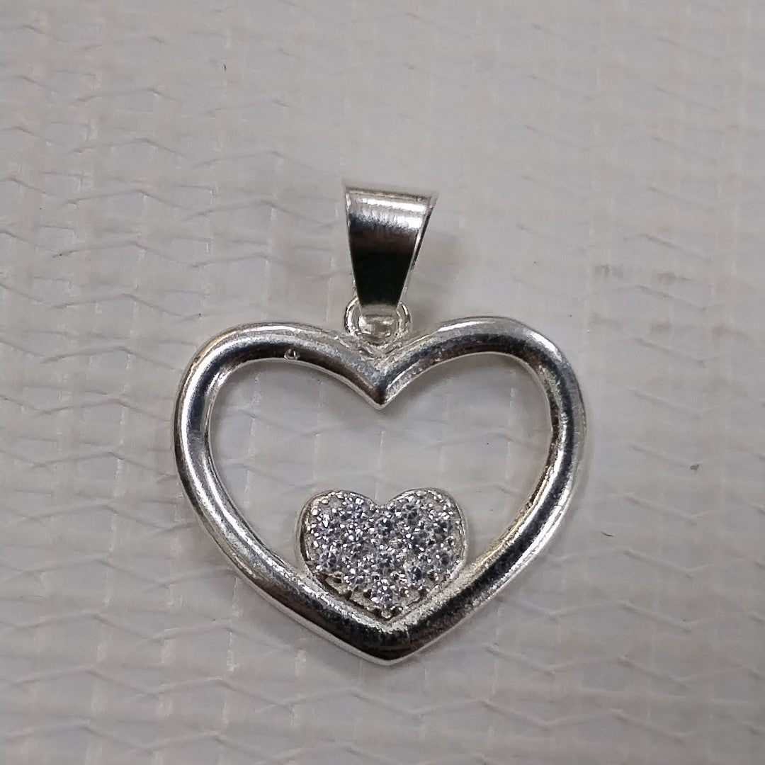 DIJE CORAZON C/CIRCONIAS PLATA .925 2.5 GR (NUEVO)