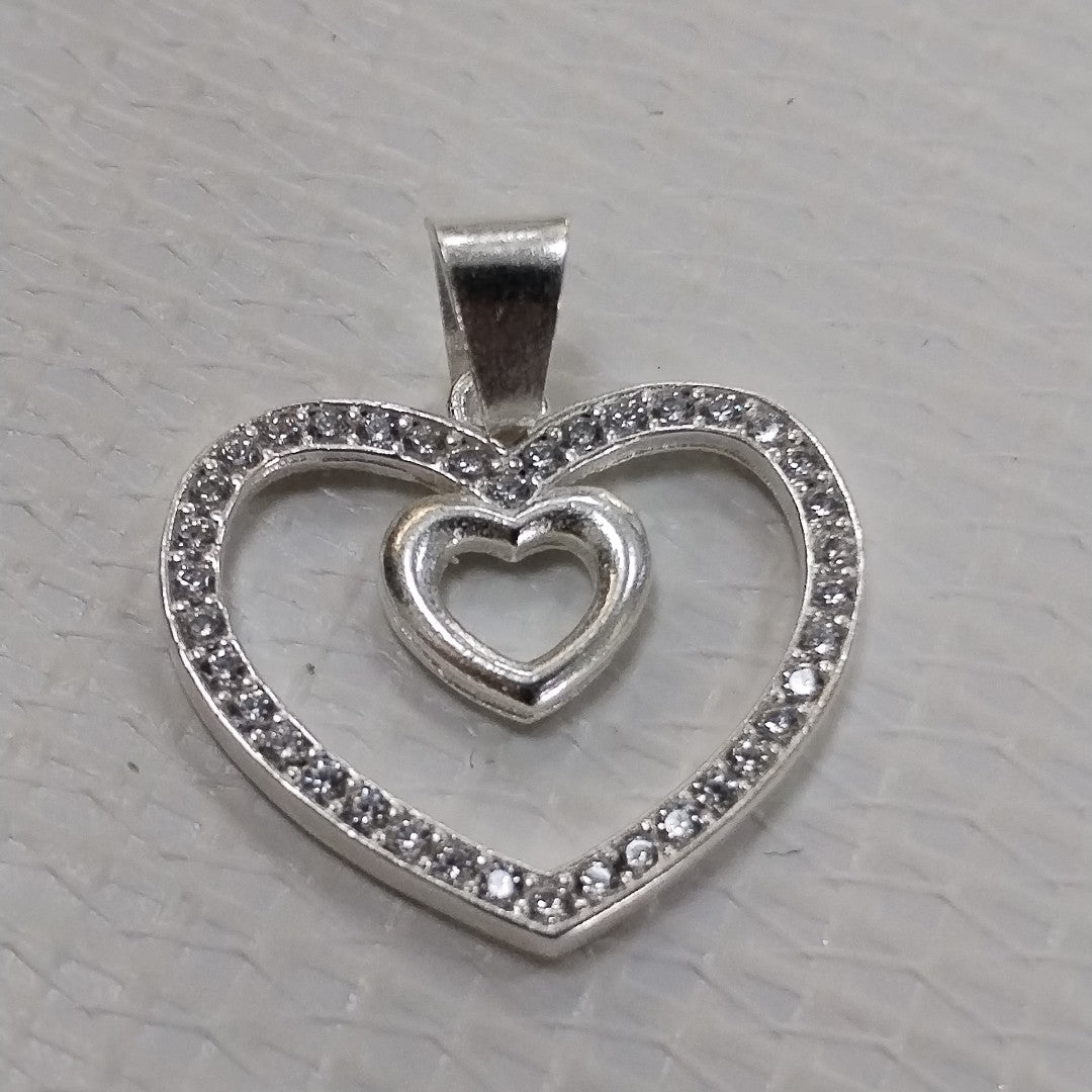 DIJE CORAZON C/CIRCONIAS PLATA .925 2.7 GR (NUEVO)