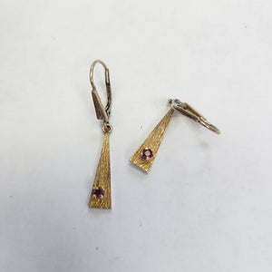 ARETES PAR ORO 8 K 2.3 GRMS (SEMINUEVO)