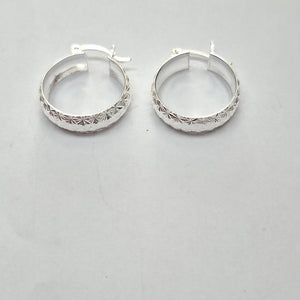 PAR ARRACADAS FACETADAS PLATA .925 3.3 GR (NUEVO)
