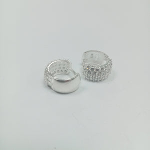 HUGGIES C/CIRCONIAS PLATA .925 5.4 GR (NUEVO)