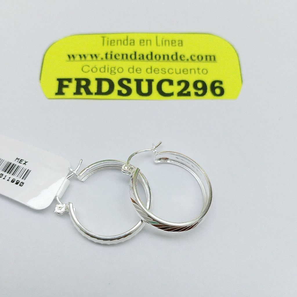 PAR ARRACADAS LABRADAS PLATA .925 2.4 GR (NUEVO)
