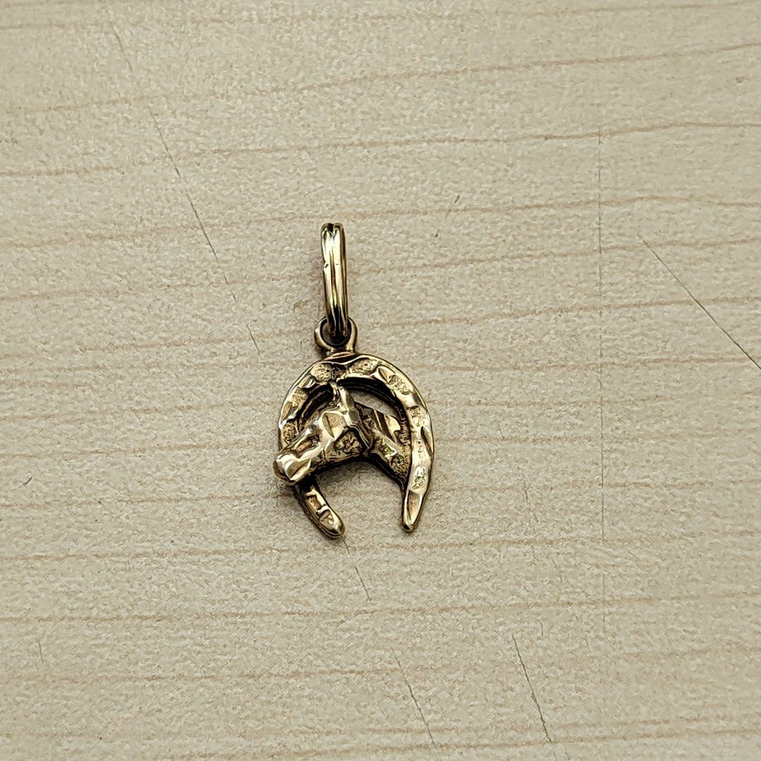 DIJE ORO 14 K 1,40 GRMS (SEMINUEVO)
