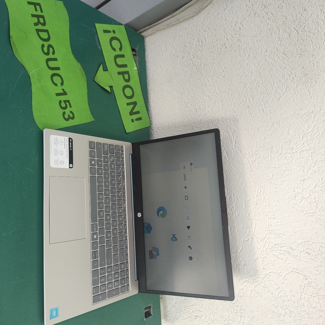 LAPTOP HP 15-FD0211LA (2025) 512 GB SSD 8 GB RAM (SEMINUEVO)