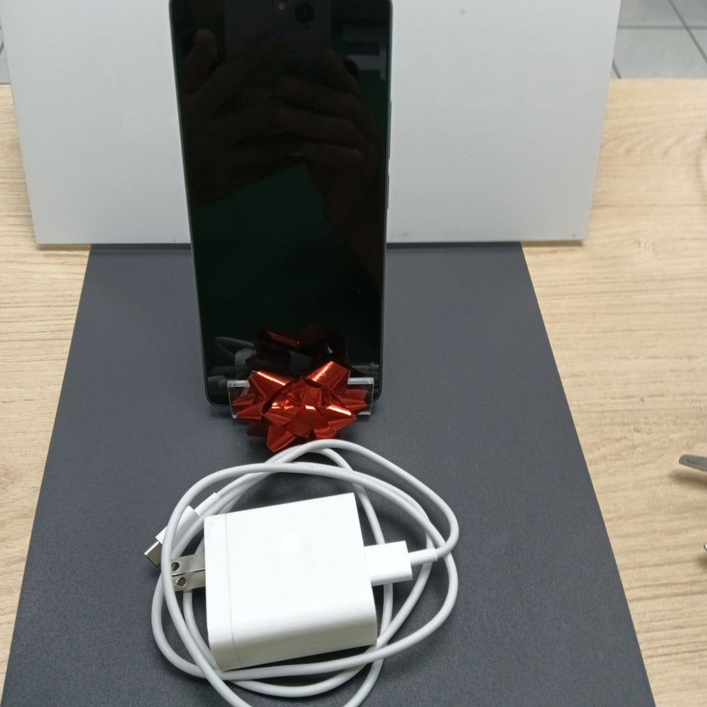 CELULAR XIAOMI REDMI NOTE 13 PRO 23117RA68G (2023) 256 GB 8 GB RAM (SEMINUEVO)