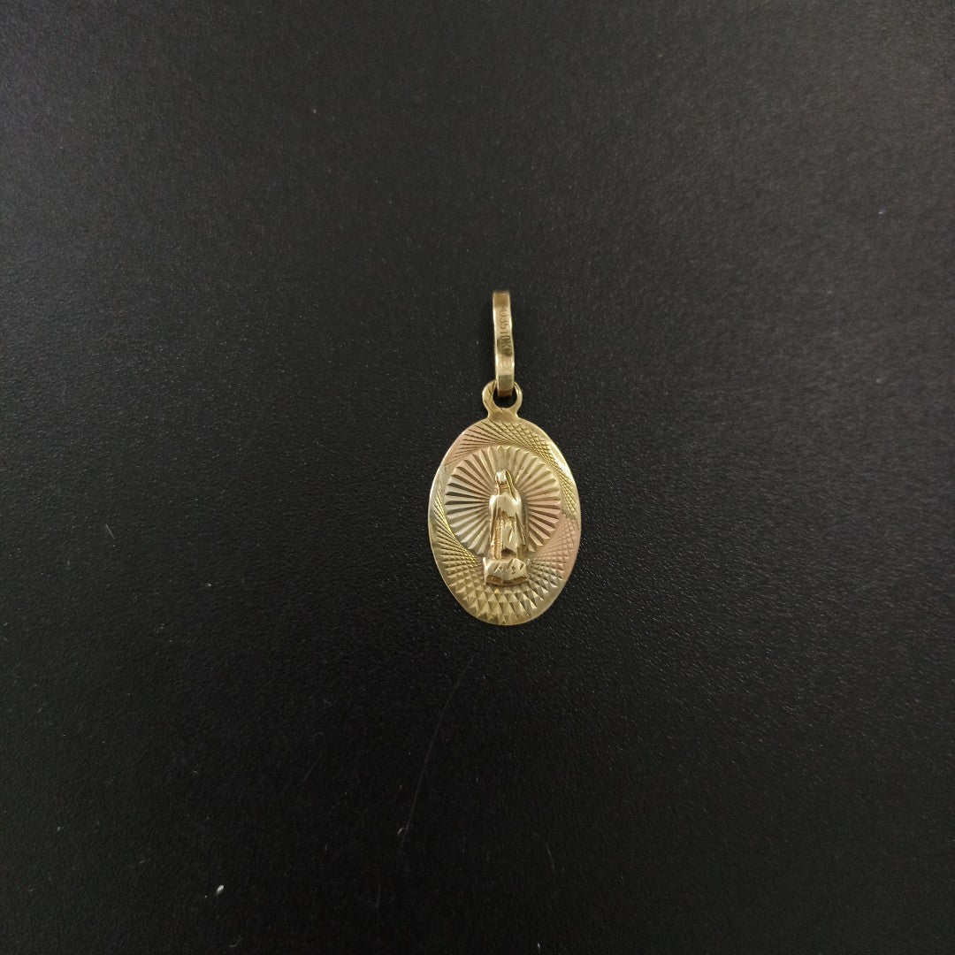 DIJE ORO 10 K 0.9 GRMS (SEMINUEVO)
