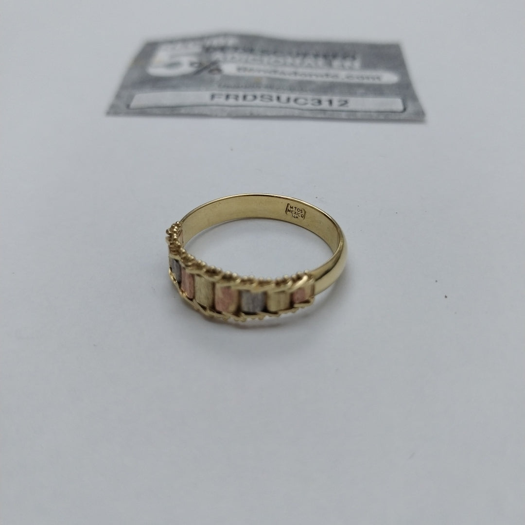 ANILLO ORO, ORO COMBINADO 14 K 3.5 GRMS (SEMINUEVO)
