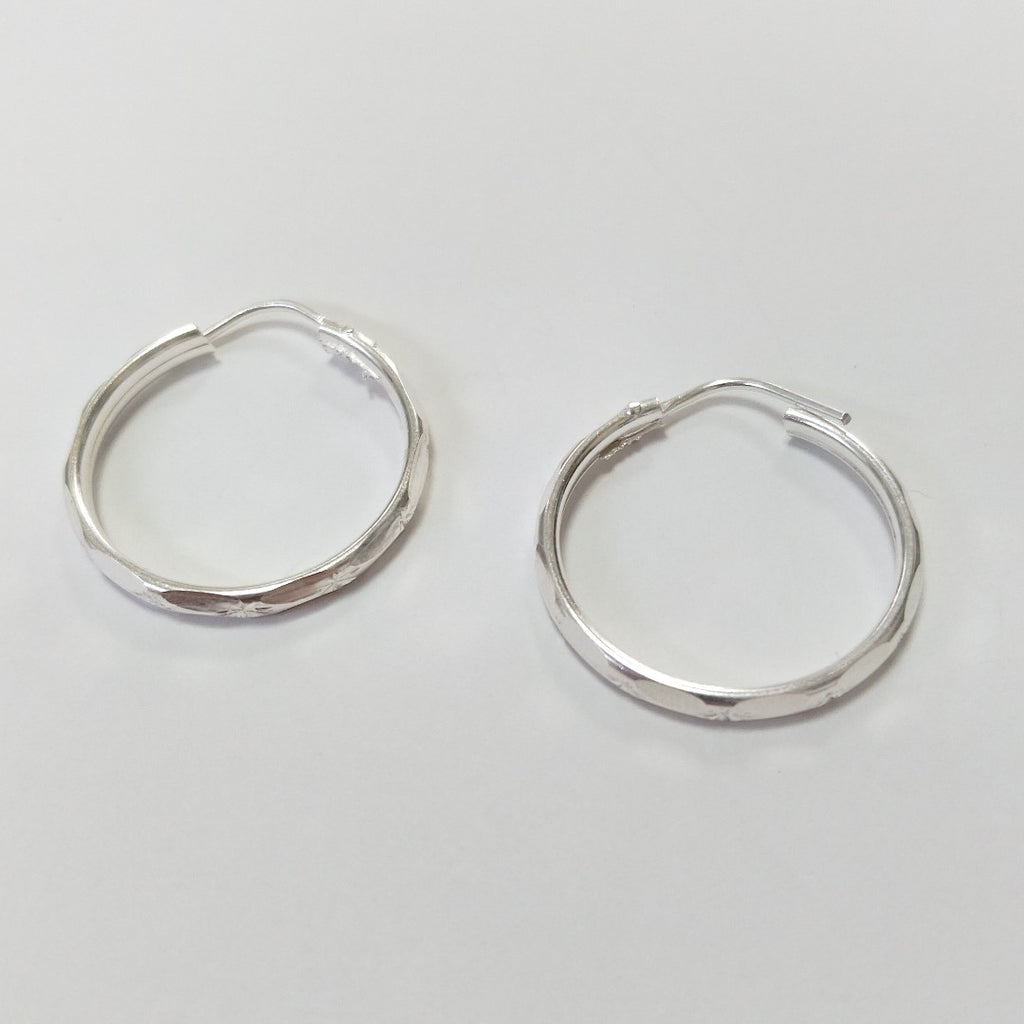 PAR ARRACADAS FACETADA PLATA .925 2.1 GR (NUEVO)