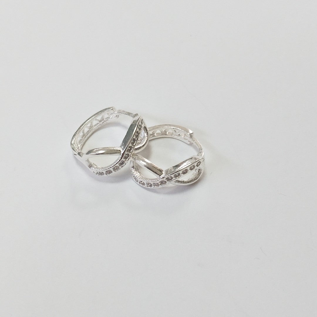 HUGGIES INFINITO CIRCONIAS PLATA .925 2.4 GR (NUEVO)