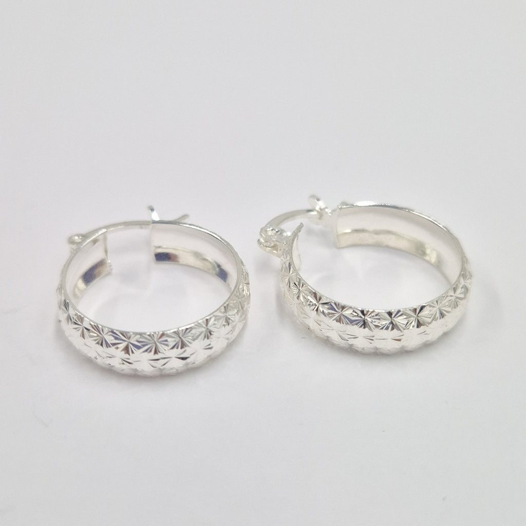 PAR ARRACADAS FACETADAS PLATA .925 3.4 GR (NUEVO)