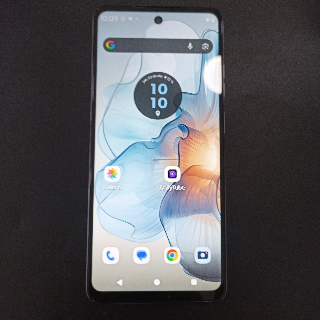 CELULAR MOTOROLA MOTO G24 POWER XT2425-1 (2024) 256 GB 8 GB RAM (SEMINUEVO)