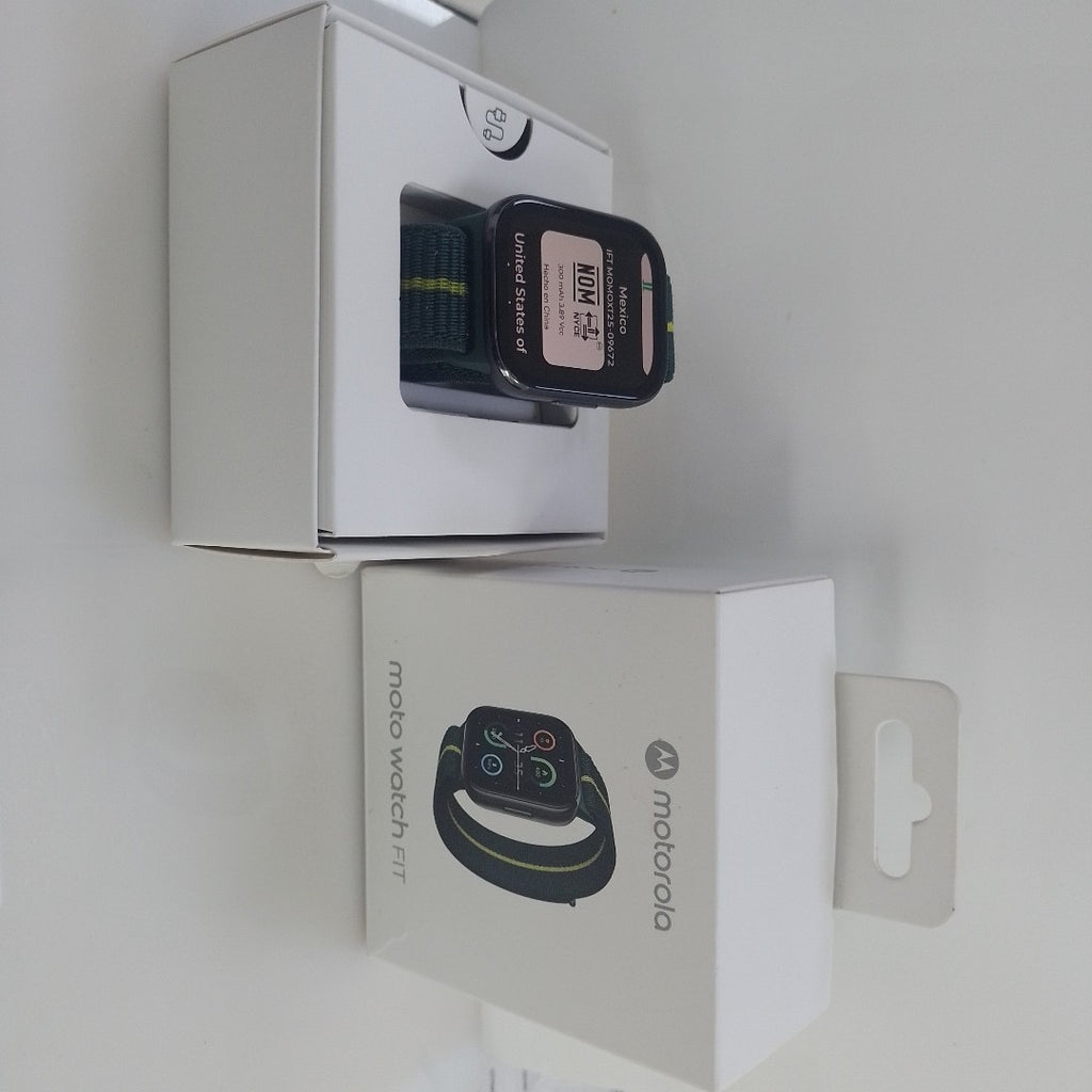 SMARTWATCH MOTOROLA MOTO WATCH FIT 49 MM BLUETOOTH (SEMINUEVO)