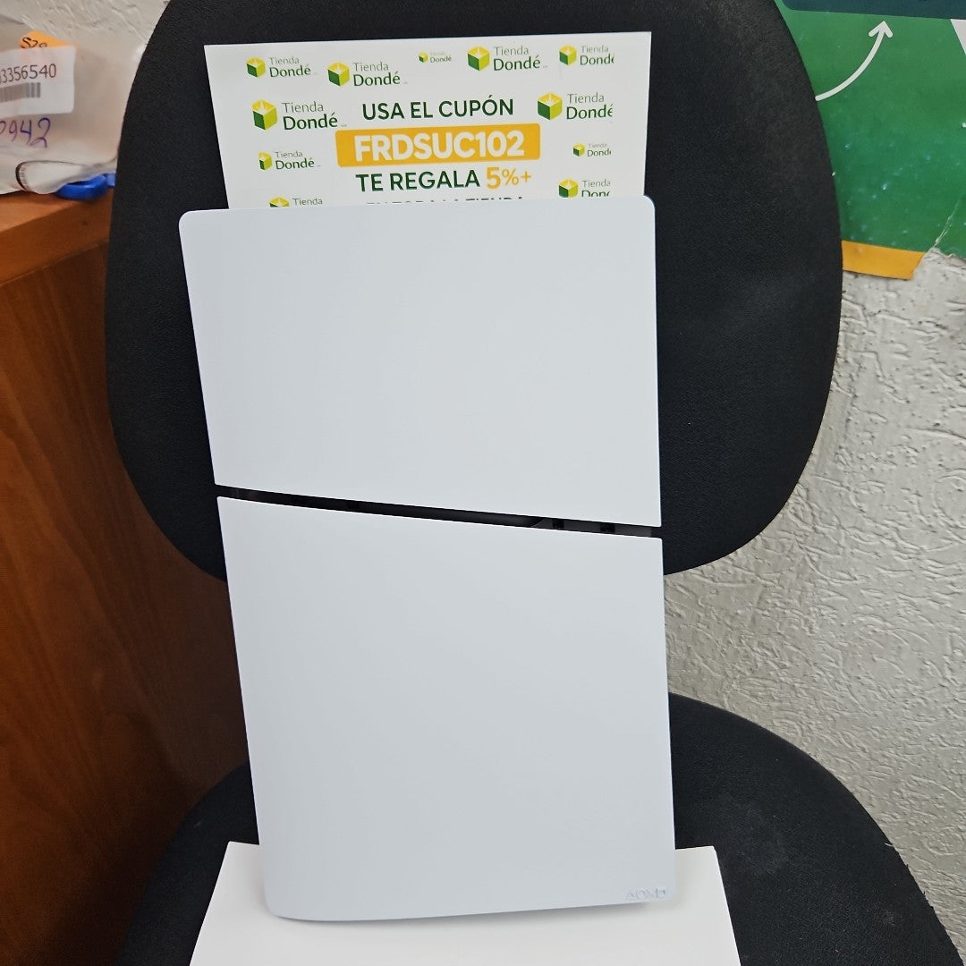 CONSOLA DE VIDEOJUEGO SONY PS5 DIGITAL 825 SSD (SEMINUEVO)