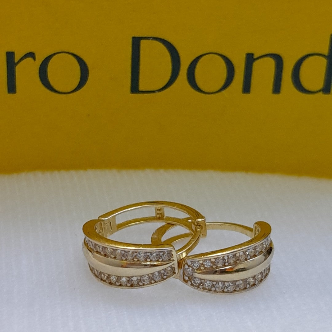 HUGGIES ORO 14K 2.9 (NUEVO)