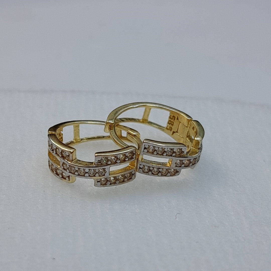 HUGGIES ORO 14K 2.3 (NUEVO)