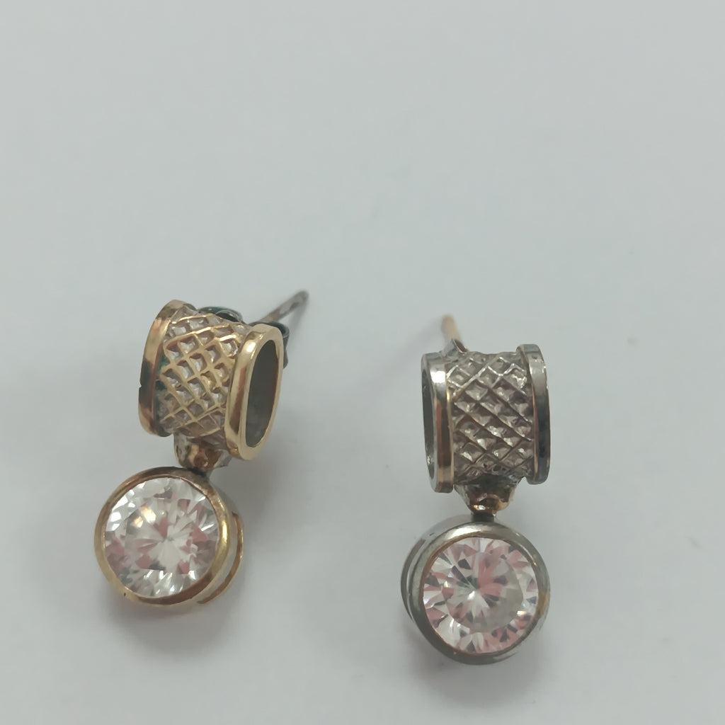ARETES PAR ORO 14 K 4 GRMS (SEMINUEVO)