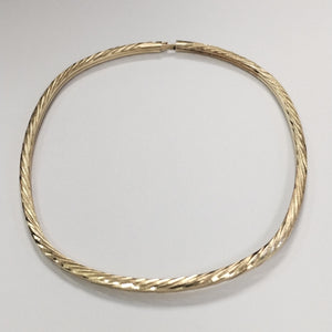 PULSERA RIGIDA ORO 10 K 3,20 GRMS (SEMINUEVO)