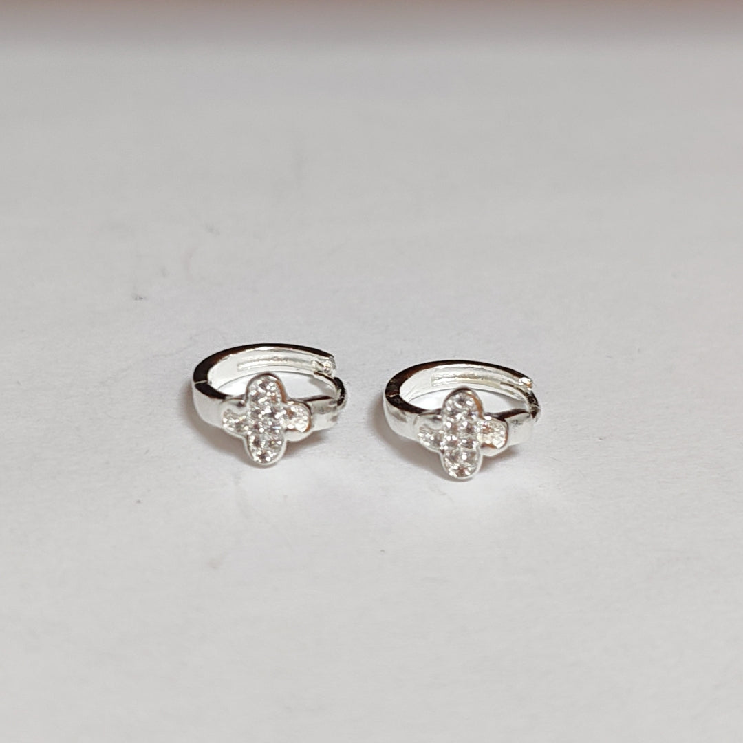 ARRACADAS C/CIRCONIAS PLATA .925 1.9 GR (NUEVO)