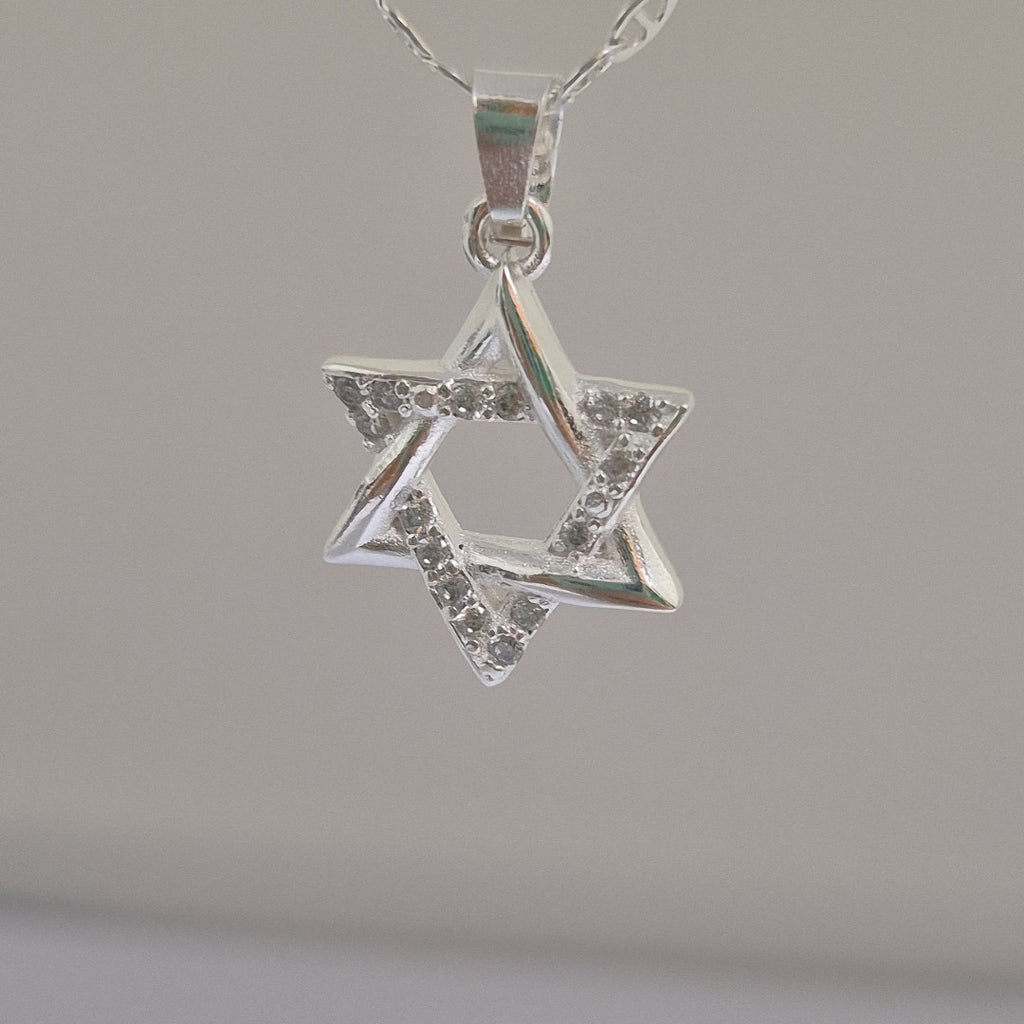 DIJE ESTRELLA DE DAVID C/CIRCONIAS PLATA .925 2.7 GR (NUEVO)