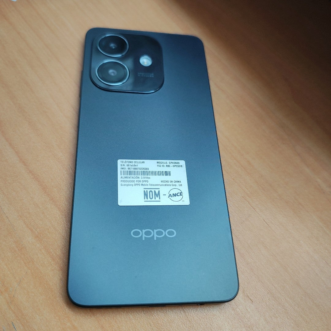 CELULAR OPPO  A60 CPH3669 256 GB 8 GB RAM (SEMINUEVO)