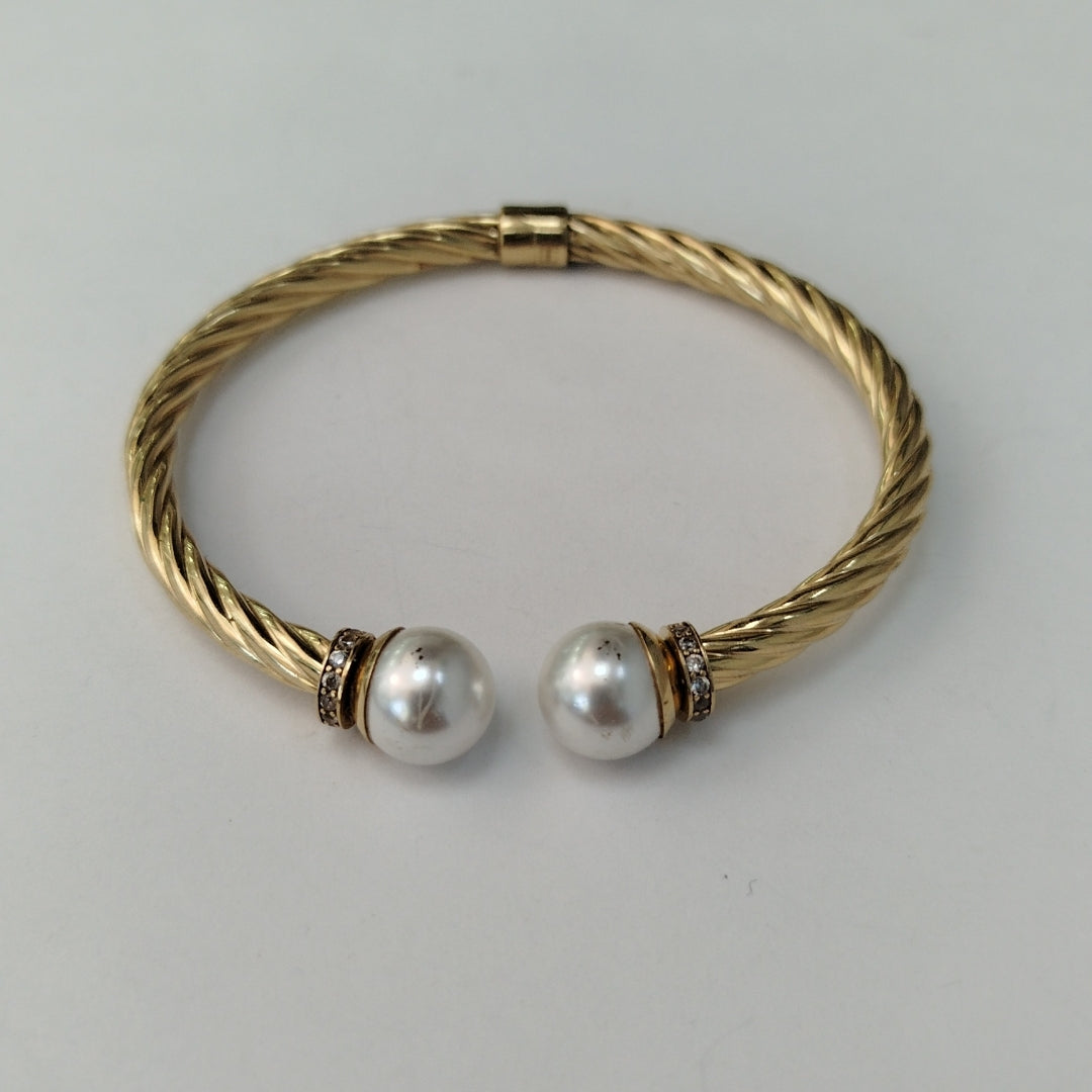 PULSERA RIGIDA ORO 14 K 13.4 GRMS (SEMINUEVO)