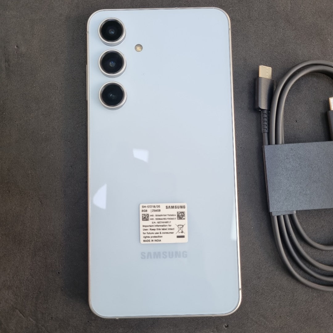 CELULAR SAMSUNG GALAXY S24 FE SM-S721B 256 GB 8 GB RAM (SEMINUEVO)