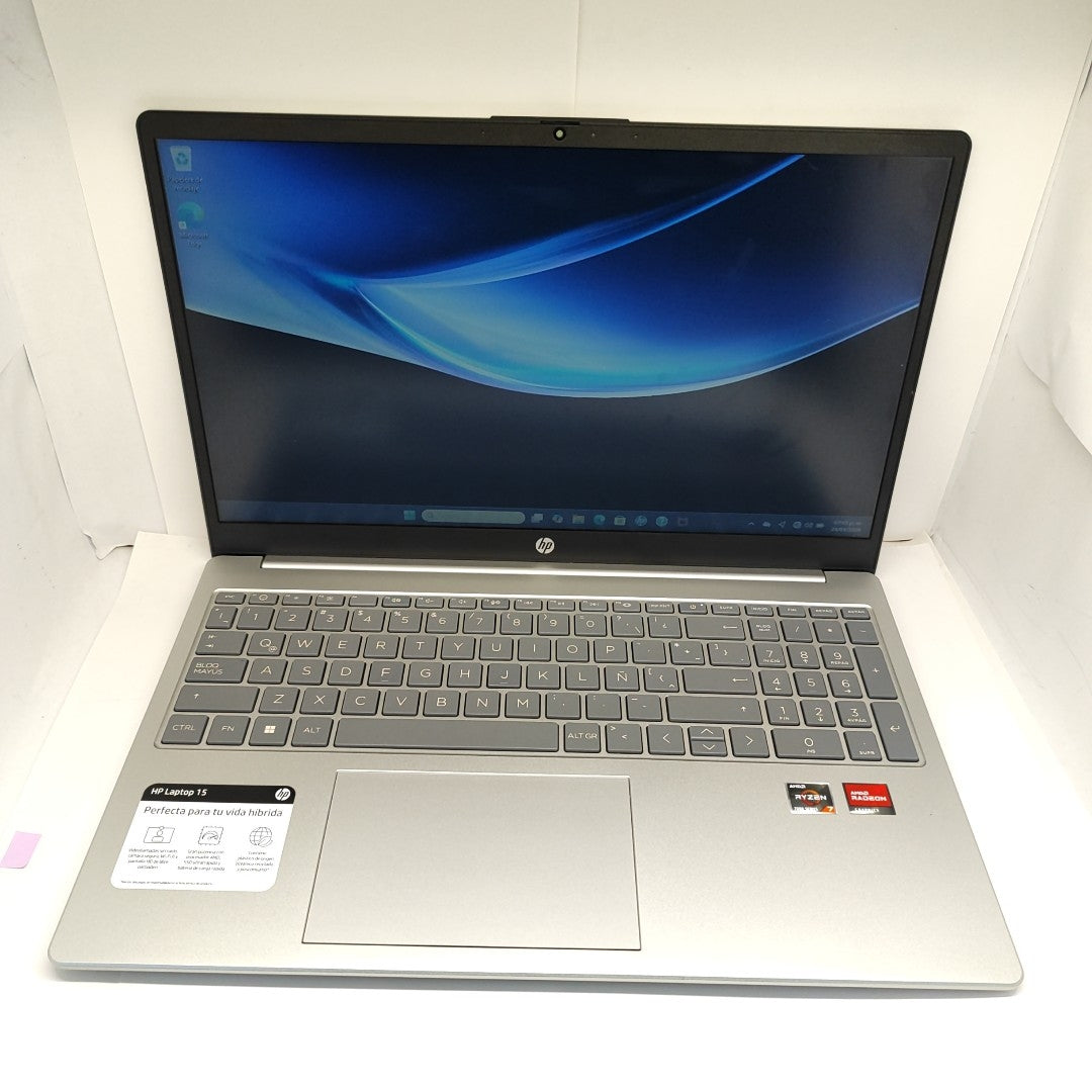 LAPTOP HP 15-FC0081LA (2025) 512 GB SSD 8 GB RAM (SEMINUEVO)