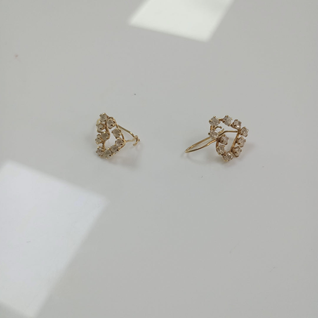 ARETES PAR ORO 10 K 1.6 GRMS (SEMINUEVO)