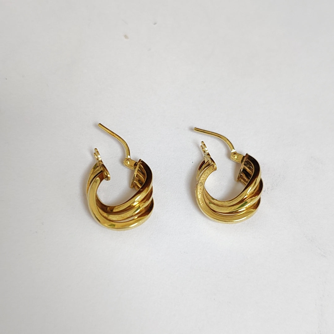 ARRACADAS PAR ORO 10 K 1.6 GRMS (SEMINUEVO)