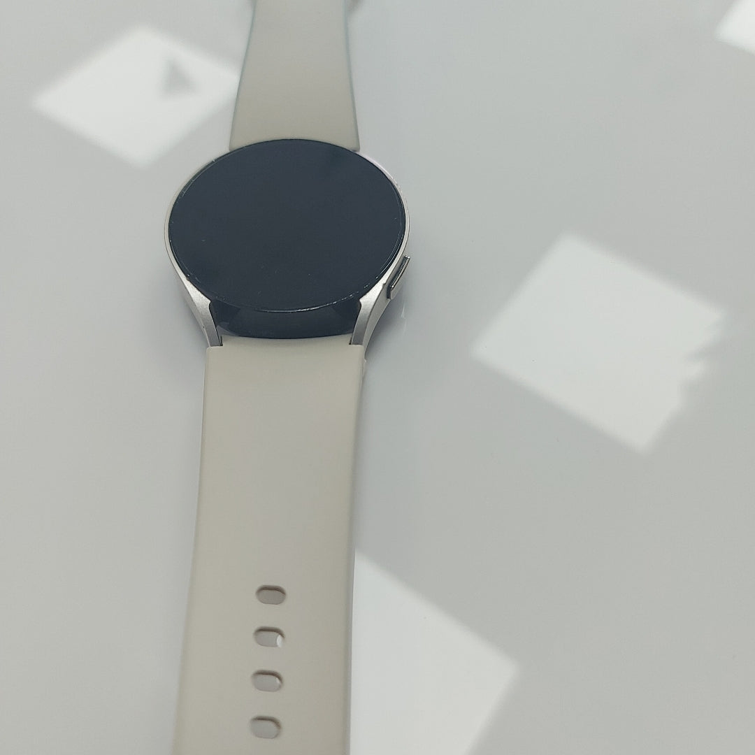 SMARTWATCH SAMSUNG GALAXY WATCH 6 SM-R930 40 MM GPS (SEMINUEVO)