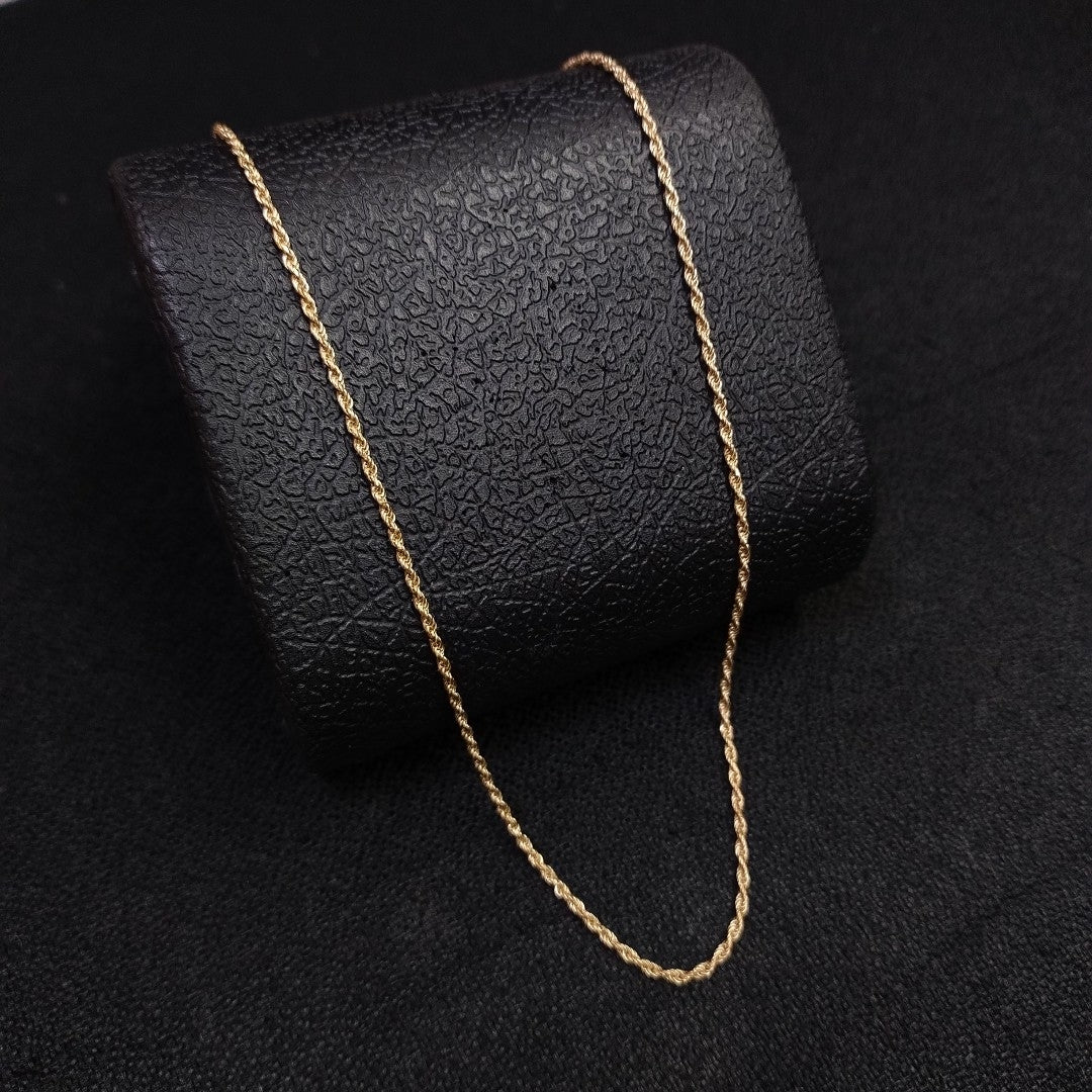 CADENA ORO 10 K 4.8 GRMS (SEMINUEVO)