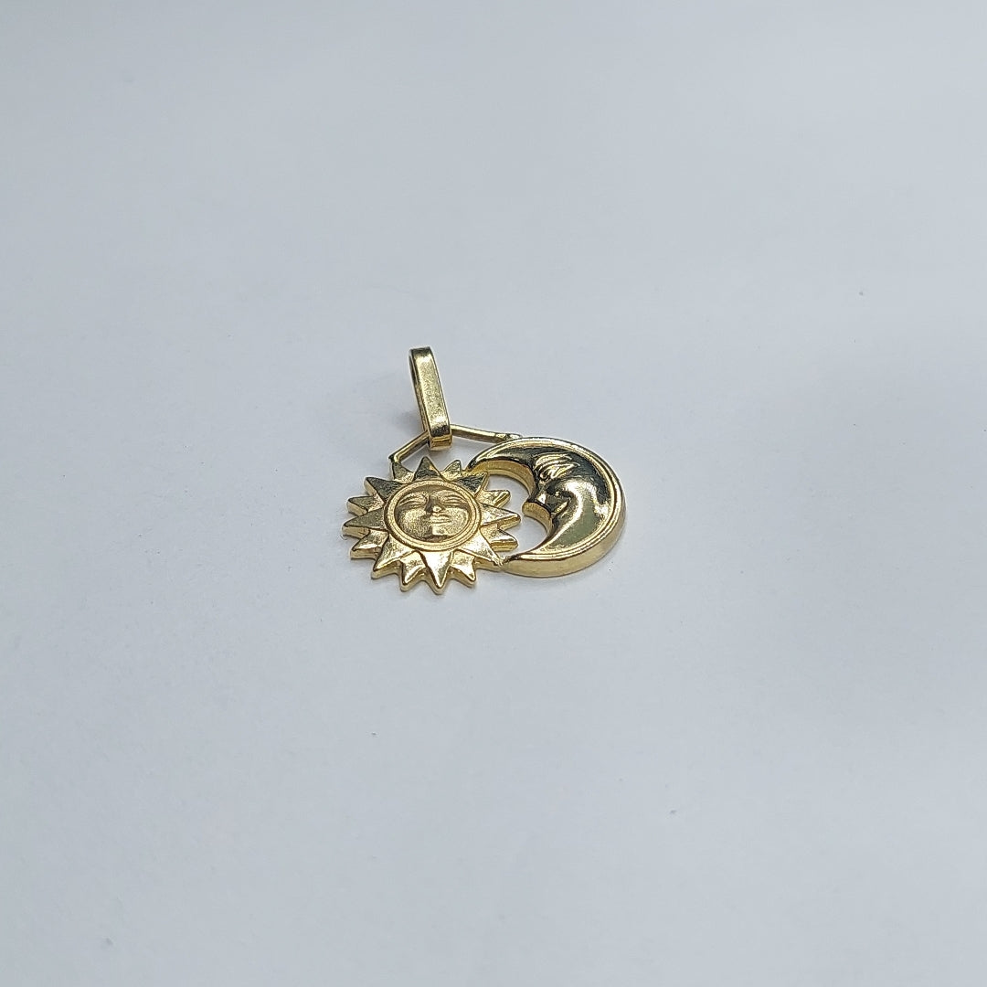 DIJE ORO 14 K 1.5 GRMS (SEMINUEVO)
