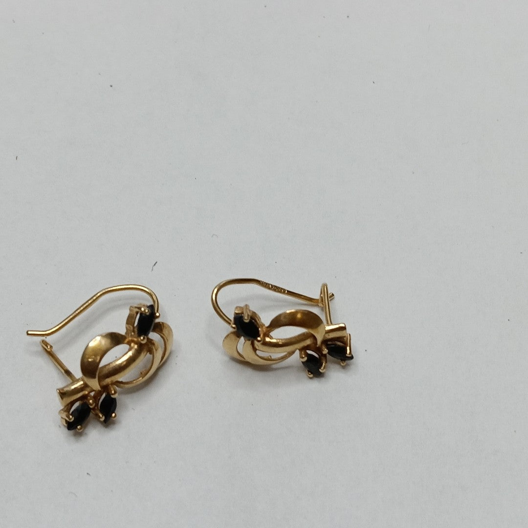 ARETES PAR ORO 14 K 2.6 GRMS (SEMINUEVO)