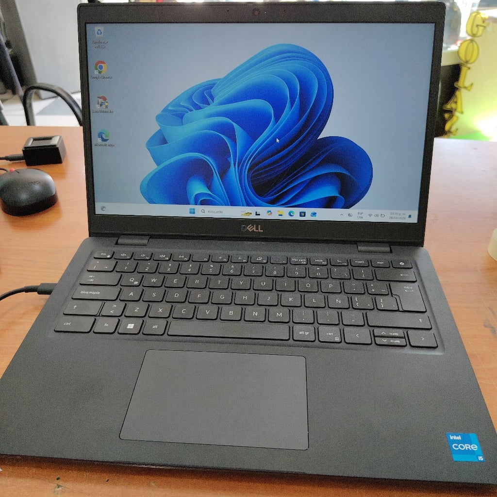 LAPTOP DELL LATITUDE 3420 (2023) 256 GB SSD 8 GB RAM